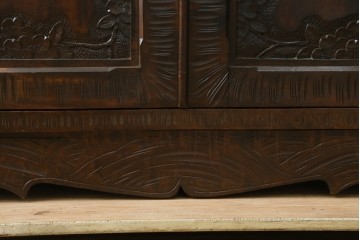 和製ヴィンテージ　軽井沢彫り　桜の彫刻が美しいライティングビューロー　(R-075141)