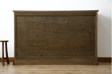中古　美品　楢(ナラ)材　高山デザイン　モダンな佇まいが魅力的な水屋箪笥サイドボード(食器棚、サイドキャビネット、収納棚、戸棚)(R-075143)