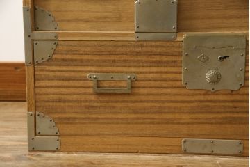 和製アンティーク　激レア!!　洋白金具のモダンで上質な総桐小箪笥(和タンス、収納箪笥、整理たんす、時代箪笥、総桐箪笥、総桐たんす、引き出し)(R-075144)