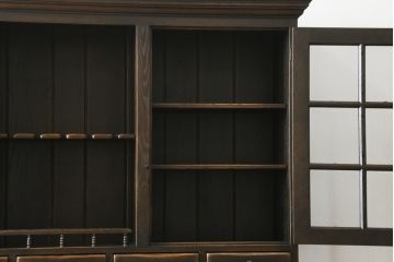 中古　美品!!　飛騨産業　PROVINCIAL(プロヴィンシャル・プロビンシャル)　クラシカルな空間づくりにぴったりなカップボード(収納棚、戸棚、飾り棚、食器棚、キャビネット)(定価約133万円)(R-075148)