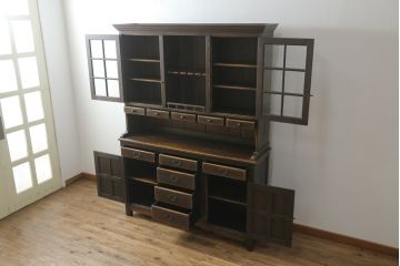 中古　美品!!　飛騨産業　PROVINCIAL(プロヴィンシャル・プロビンシャル)　クラシカルな空間づくりにぴったりなカップボード(収納棚、戸棚、飾り棚、食器棚、キャビネット)(定価約133万円)(R-075148)