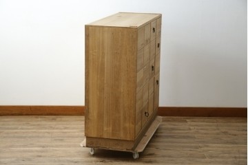 中古　総桐材　引き出し20杯!細かな収納に便利な薬箪笥　(R-075174)