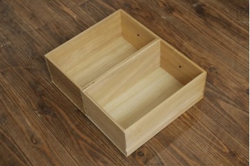 中古　総桐材　引き出し20杯!細かな収納に便利な薬箪笥　(R-075174)