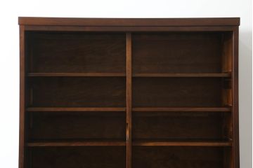中古　松本民芸家具　高山デザイン　落ち着きのある佇まいが魅力的な特注デザインのT型食器棚(水屋箪笥、戸棚、収納棚、キャビネット)(定価約75万円)(R-075175)