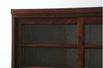 中古　松本民芸家具　高山デザイン　落ち着きのある佇まいが魅力的な特注デザインのT型食器棚(水屋箪笥、戸棚、収納棚、キャビネット)(定価約75万円)(R-075175)