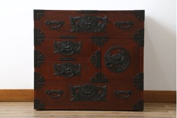 中古　漆塗り　仙台民芸箪笥(仙台箪笥)　力強い杢目が目を引く車箪笥(小箪笥、収納タンス、チェスト、引き出し)(定価約55万円)(R-075178)