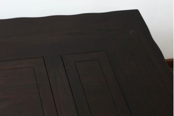 中古　広島県　博永家具　特大!!　楡(ニレ)材　重厚感のある佇まいでお部屋の主役におすすめの囲炉裏テーブル(木製火鉢、食卓、ダイニングテーブル、4人掛け、6人掛け)(定価約110万円)(R-075179)