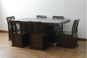 中古　広島県　博永家具　キャスター付き　シックな色合いが魅力的な収納付き板座チェア4脚セット(ダイニングチェア、椅子、イス)(定価4脚で約48万円)(R-075181)