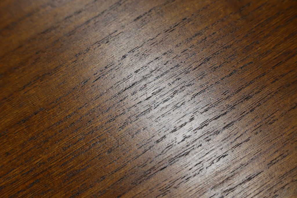 和製ヴィンテージ　総桐箪笥を北欧デザインにリメイク!モダンな脚付きローチェスト　(R-075182)