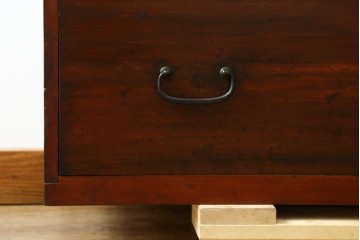 和製アンティーク　前面檜(ヒノキ)材のシンプルなローチェスト　(R-075184)