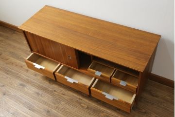 和製ビンテージ　桐箪笥リメイク　北欧デザインにリメイクしたモダンなローボード(テレビ台、テレビボード、ローチェスト、引き出し、収納棚、戸棚、ヴィンテージ)(R-075188)