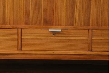 和製ビンテージ　桐箪笥リメイク　北欧デザインにリメイクしたモダンなローボード(テレビ台、テレビボード、ローチェスト、引き出し、収納棚、戸棚、ヴィンテージ)(R-075188)