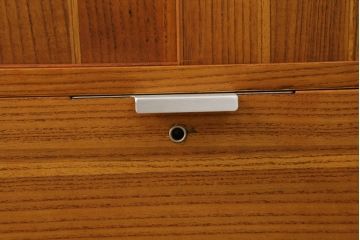 和製ビンテージ　桐箪笥リメイク　北欧デザインにリメイクしたモダンなローボード(テレビ台、テレビボード、ローチェスト、引き出し、収納棚、戸棚、ヴィンテージ)(R-075188)