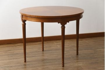 中古　美品　DREXEL HERITAGE(ドレクセルヘリテイジ)　Et Cetera(エトセトラ)　スラリと伸びた脚が目を惹く小振りなサイズのラウンドテーブル(ダイニングテーブル、丸テーブル、コーヒーテーブル、カフェテーブル)(R-075190)