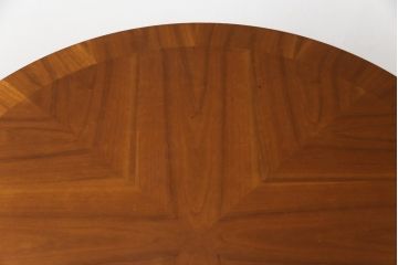 中古　美品　DREXEL HERITAGE(ドレクセルヘリテイジ)　Et Cetera(エトセトラ)　スラリと伸びた脚が目を惹く小振りなサイズのラウンドテーブル(ダイニングテーブル、丸テーブル、コーヒーテーブル、カフェテーブル)(R-075190)