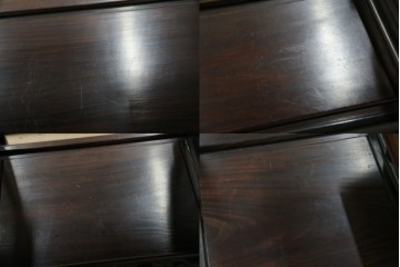 和製ヴィンテージ　花梨(カリン)材　象嵌入り　品の良い螺鈿(ラデン)が美しい飾り棚　(R-075191)