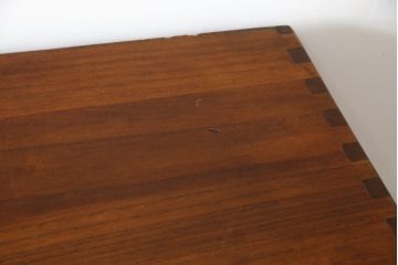 和製ビンテージ　美品　楡(ニレ)材　明るい木の色味と杢目が美しい水屋箪笥(戸棚、収納棚、食器棚、ヴィンテージ)(R-075196)