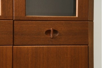和製ヴィンテージ　日田工芸　チーク材　北欧デザインのキャビネット　(R-075199)