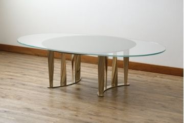 中古　美品　Cassina(カッシーナ)　476-15　BOBOLI(ボボリ)　ガラス天板　個性溢れるデザインが魅力のオーバルローテーブル(リビングテーブル、センターテーブル)(定価約68万円)(R-075201)