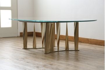 中古　美品　Cassina(カッシーナ)　476-15　BOBOLI(ボボリ)　ガラス天板　個性溢れるデザインが魅力のオーバルローテーブル(リビングテーブル、センターテーブル)(定価約68万円)(R-075201)