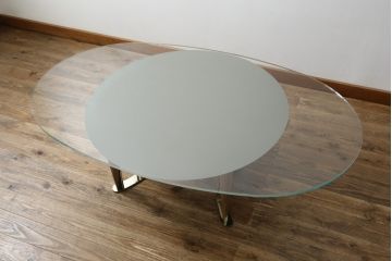 中古　美品　Cassina(カッシーナ)　476-15　BOBOLI(ボボリ)　ガラス天板　個性溢れるデザインが魅力のオーバルローテーブル(リビングテーブル、センターテーブル)(定価約68万円)(R-075201)