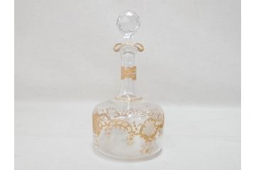極希少　フランス　1900年代　オールドサンルイ　タルマ　TALMA　金彩　繊細なデザインが上品な雰囲気を醸し出すリキュールセット(ヨーロッパ最古のクリスタルガラスメーカー、Saint Louis、デカンタ、デキャンタ、カラフェ、グラス5客、アンティーク、トレー、トレイ、木箱付き)(検索ワード:オールドバカラ)(R-075224)