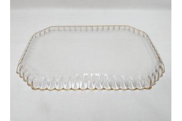 極希少　フランス　1900年代　オールドサンルイ　タルマ　TALMA　金彩　繊細なデザインが上品な雰囲気を醸し出すリキュールセット(ヨーロッパ最古のクリスタルガラスメーカー、Saint Louis、デカンタ、デキャンタ、カラフェ、グラス5客、アンティーク、トレー、トレイ、木箱付き)(検索ワード:オールドバカラ)(R-075224)