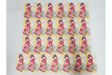 昭和レトロ　新年はがき　女の子　男の子　200枚×2箱セット(絵葉書、年賀状、ハガキ、箱付き、計400枚、8種類、振袖、スキー、凧)(R-075226)