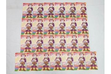 昭和レトロ　新年はがき　女の子　男の子　200枚×2箱セット(絵葉書、年賀状、ハガキ、箱付き、計400枚、8種類、振袖、スキー、凧)(R-075226)
