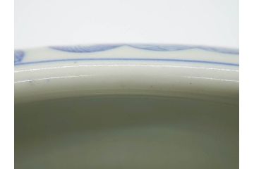 江戸期　上手物　古伊万里　染付　窓絵　丁寧に描かれた様々な絵柄が素敵な鉢(深鉢)(R-075235)
