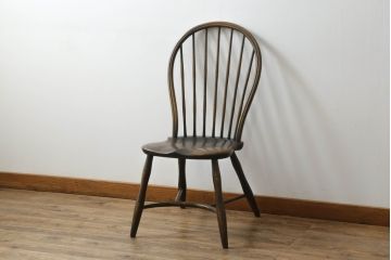中古　飛騨産業　PROVINCIAL(プロヴィンシャル・プロビンシャル)　キツツキ　オーク材　背板のデザインがおしゃれなボウバックチェア(ウィンザーチェア、板座チェア、ダイニングチェア、椅子、イス、ウインザーチェア)(定価約15万円)(R-075265)
