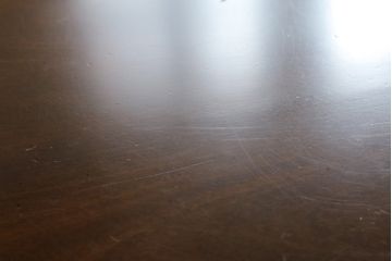 中古　カリモク家具(karimoku)　domani(ドマーニ)　PROCEED(プロシード)シリーズ　シックな色味とスタイリッシュなデザインが魅力的なダイニングテーブル(食卓、4人掛け、6人掛け)(R-075294)