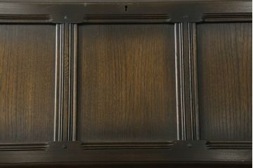 中古　美品　希少モデル　ERCOL(アーコール)　エルム材　クラシカルな佇まいで落ち着いた雰囲気を醸し出すライティングビューロー(ワークデスク、簿記机、収納棚、戸棚、在宅用、在宅ワーク用)(R-075298)
