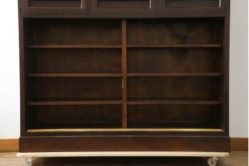 中古　特注デザイン　松本民芸家具　落ち着きのある佇まいが魅力的な食器棚(カップボード、キャビネット、戸棚、収納棚)(定価約80万円)(R-075338)