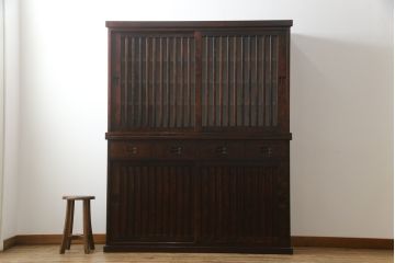 中古　民芸家具　和光　北樹　水屋150K　カバ材　落ち着いた木の色味がシックな雰囲気を醸し出す水屋箪笥(食器棚、戸棚、収納棚、キャビネット)(R-075340)
