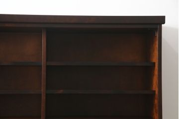 中古　民芸家具　和光　北樹　水屋150K　カバ材　落ち着いた木の色味がシックな雰囲気を醸し出す水屋箪笥(食器棚、戸棚、収納棚、キャビネット)(R-075340)