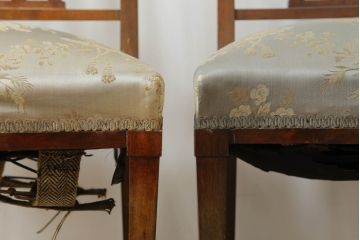 和製アンティーク　マホガニー材　大正ロマン　クラシカルな佇まいが魅力的な古い洋館の象嵌入りチェア2脚セット(ダイニングチェア、椅子、イス)(R-075341)