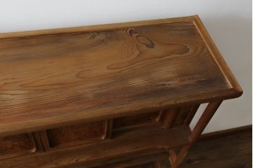 和製ビンテージ　温かみのある色合いと美しい木目が魅力の茶棚(違い棚、飾り棚、収納棚、戸棚、ヴィンテージ)(R-075345)