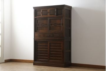 中古　美品!!　高級品!!　九州民芸家具　欅(ケヤキ)材　上質な和の空間を演出する二段重ね水屋箪笥(食器棚、茶タンス、キャビネット、収納棚、戸棚、重ねタンス、店舗什器)(定価約100万円)(R-075347)