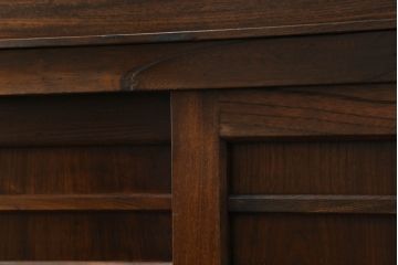 中古　美品!!　高級品!!　九州民芸家具　欅(ケヤキ)材　上質な和の空間を演出する水屋箪笥サイドボード(食器棚、茶タンス、サイドキャビネット、収納棚、戸棚、店舗什器)(R-075349)