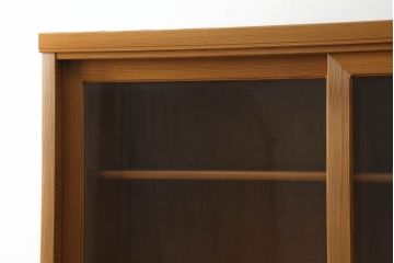中古　美品!!　高級品　品のある佇まいが目を惹く屋久杉の茶箪笥(食器棚、収納棚、戸棚、キャビネット、引き出し、店舗什器)(定価約65万円)(R-075350)
