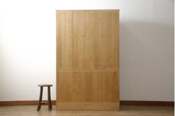 中古　美品!!　一峰刀　柔らかな色合いが魅力的な加茂総桐箪笥(胴丸、総桐たんす、衣装箪笥、着物箪笥、和タンス、引き出し、)(定価約100万円)(R-075356)