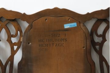 中古　美品　DREXEL HERITAGE(ドレクセルヘリテイジ)　クラシカルな佇まいが魅力的なヘッドボード(ベッドフレーム、ダブル、ワイドダブル)(R-075360)