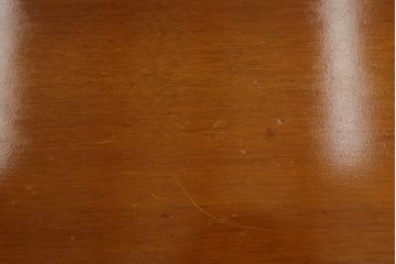 中古　IDC大塚家具取り扱い　イタリア高級家具　メデア(Medea)　クラシカルな佇まいが美しいダイニングテーブル(定価約100万円)(食卓)(R-075364)