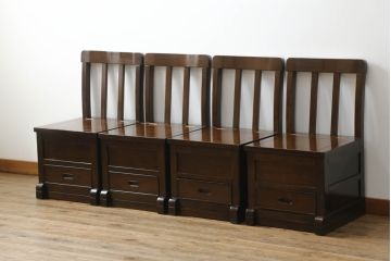 中古　鉄刀木(タガヤサン)　キャスター付き　美しい杢目が目を惹く収納付き板座チェア4脚セット(ダイニングチェア、椅子、イス)(R-075390)