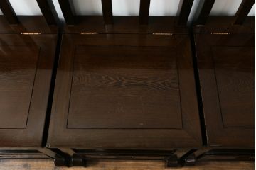 中古　鉄刀木(タガヤサン)　キャスター付き　美しい杢目が目を惹く収納付き板座チェア4脚セット(ダイニングチェア、椅子、イス)(R-075390)