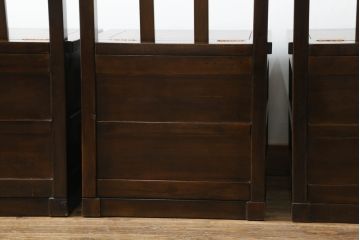 中古　鉄刀木(タガヤサン)　キャスター付き　美しい杢目が目を惹く収納付き板座チェア4脚セット(ダイニングチェア、椅子、イス)(R-075390)