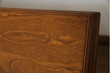 中古　美品　横浜クラシック家具　ダニエル(daniel)　アーリーアメリカンシリーズ　A-344　ヨーロピアンな装飾が上品なダイニングテーブル　(R-075392)