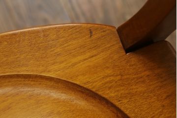 中古　美品　横浜ダニエル(daniel)　アメリカンシリーズ　シンプルなデザインが取り入れやすいダイニングチェア4脚セット(アームレスチェア、板座チェア、椅子、イス)(定価4脚で約40万円)(R-075393)