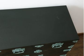 中古　美品　国産　職人手作り　総桐材　深緑色の呂色塗りが魅力的!モダンな桐箪笥(総桐箪笥、総桐たんす、和タンス、収納箪笥、整理箪笥、チェスト、引き出し)(R-075399)
